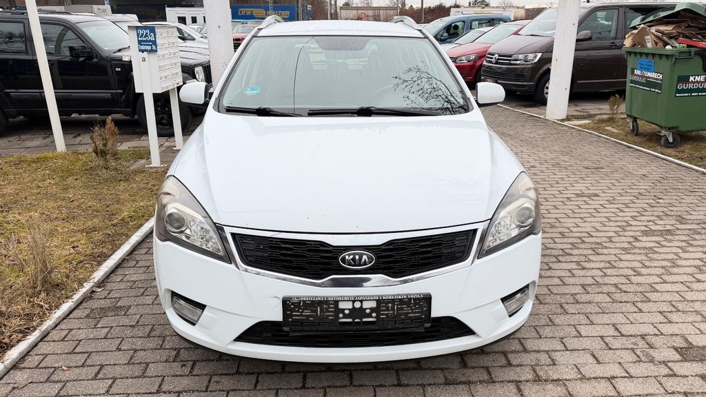 Kia ceed / Ceed 277.078 km 2.200 &euro; München OT Trudering-Riem 81825
