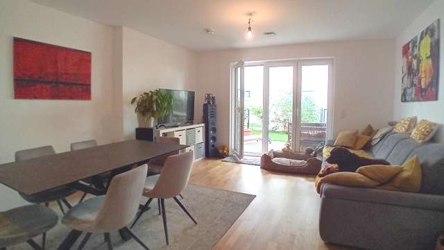 Etagenwohnung München Trudering-Riem - 3.5 Zimmer, 97 m&sup2;, 2.200&euro; | Angebot:26834748