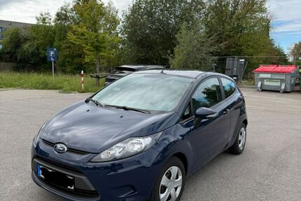 Ford Fiesta 134.637 km 3.599 € München 81737