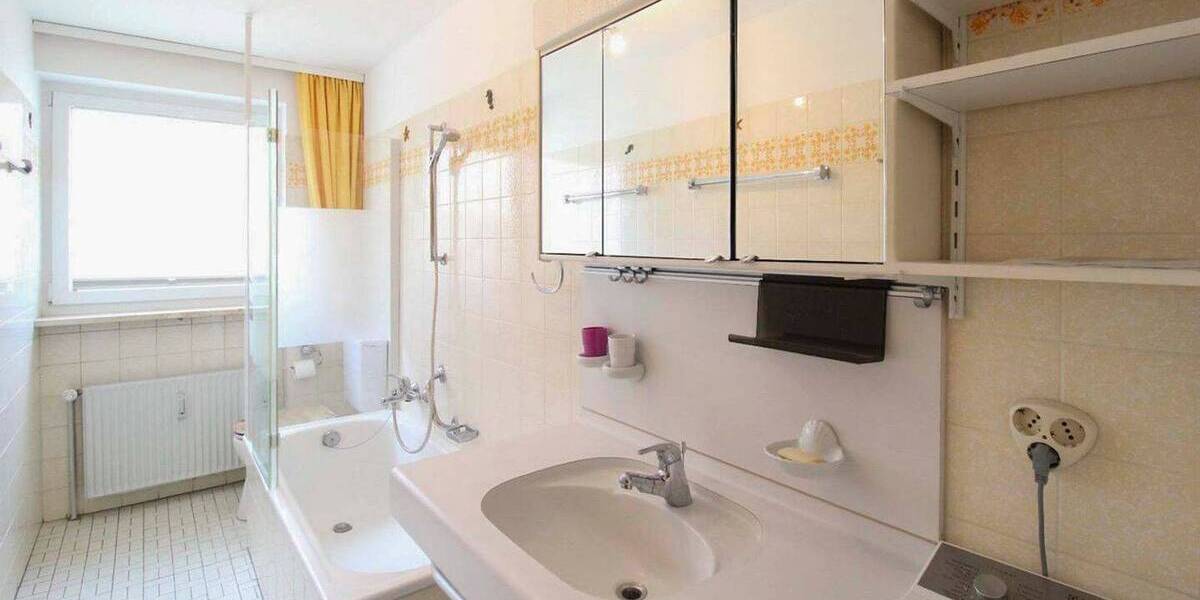 Etagenwohnung Starnberg - 3 Zimmer, 77 m&sup2;, 439.000&euro; | Angebot:26879684