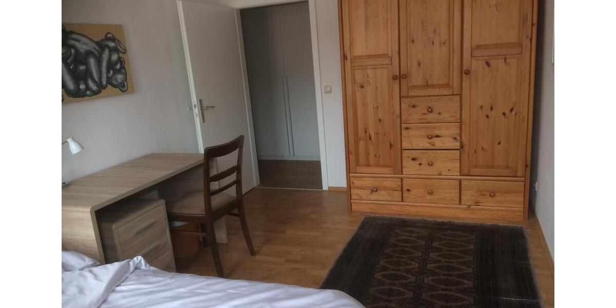 Helles Zimmer zur Untermiete in der Maxvorstadt 1 zimmer