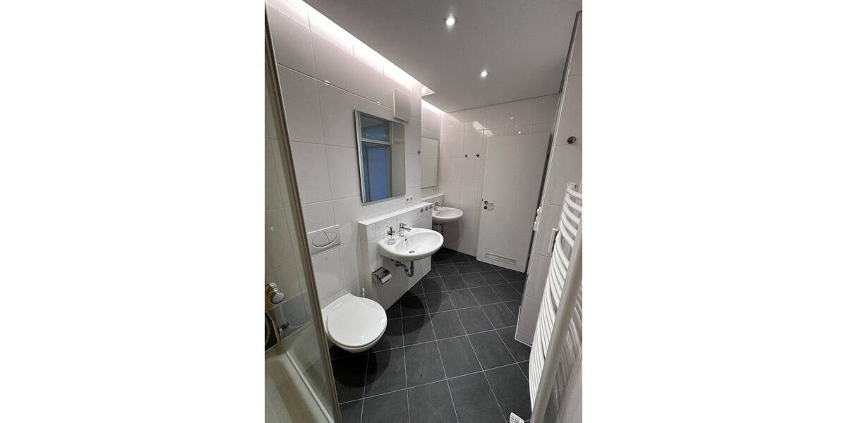 Etagenwohnung München Thalk.Obersendl.-Forsten-Fürstenr.-Solln - 5 Zimmer, 125 m&sup2;, 2.300&euro; | Angebot:26791679