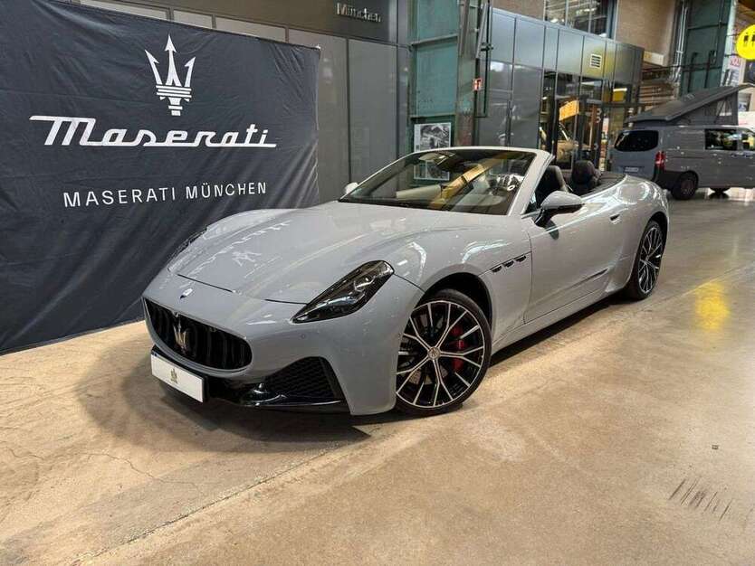 Maserati GranCabrio 3.001 km 159.900 € München 80939