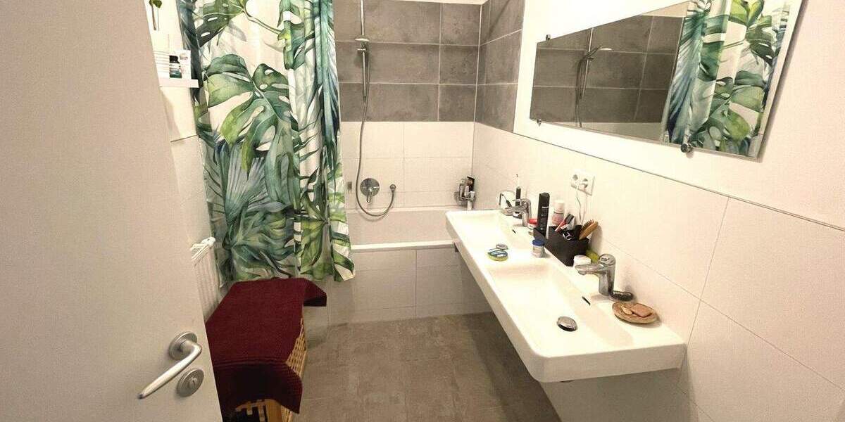 Etagenwohnung Oberschleißheim - 4 Zimmer, 97 m&sup2;, 1.638&euro; | Angebot:25698397