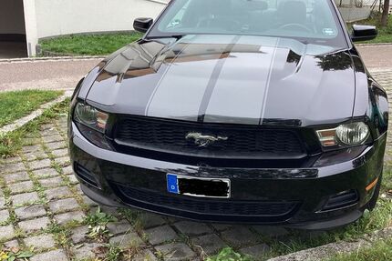 Ford Mustang 150.000 km 15.900 € Hallbergmoos 85399