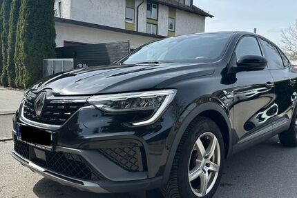 Renault Arkana 69.000 km 15.999 &euro; München 81827