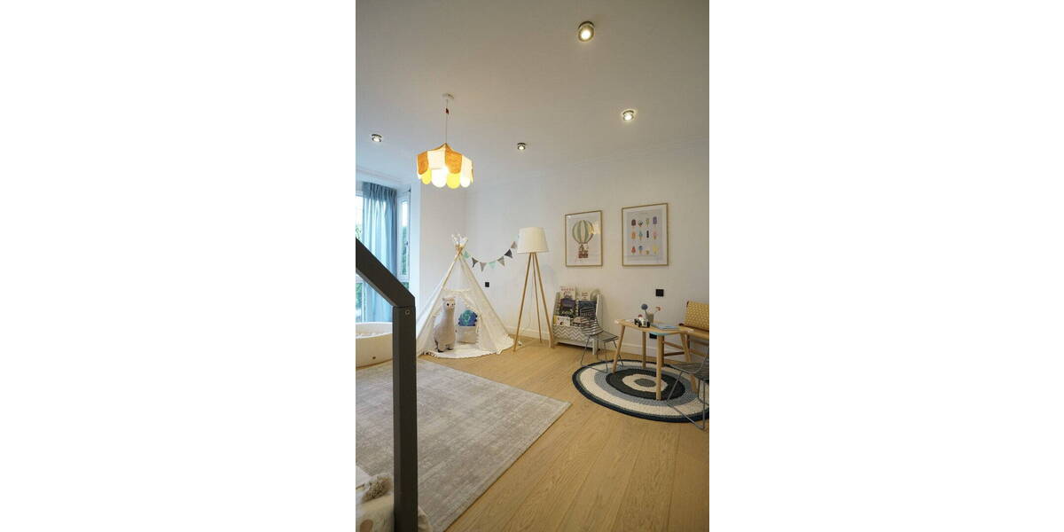 Etagenwohnung München Bogenhausen - 4 Zimmer, 196 m&sup2;, 1.490.000&euro; | Angebot:26389268