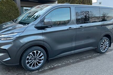Ford Tourneo Custom 29.000 km 53.990 &euro; Gilching 82205