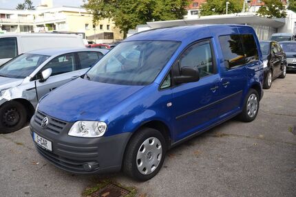 VW Caddy 160.900 km 4.900 &euro; München 81243