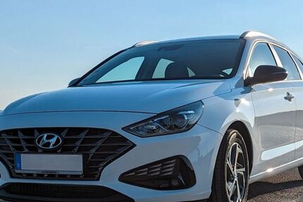 Hyundai i30 62.000 km 16.000 &euro; Hohenbrunn 85662