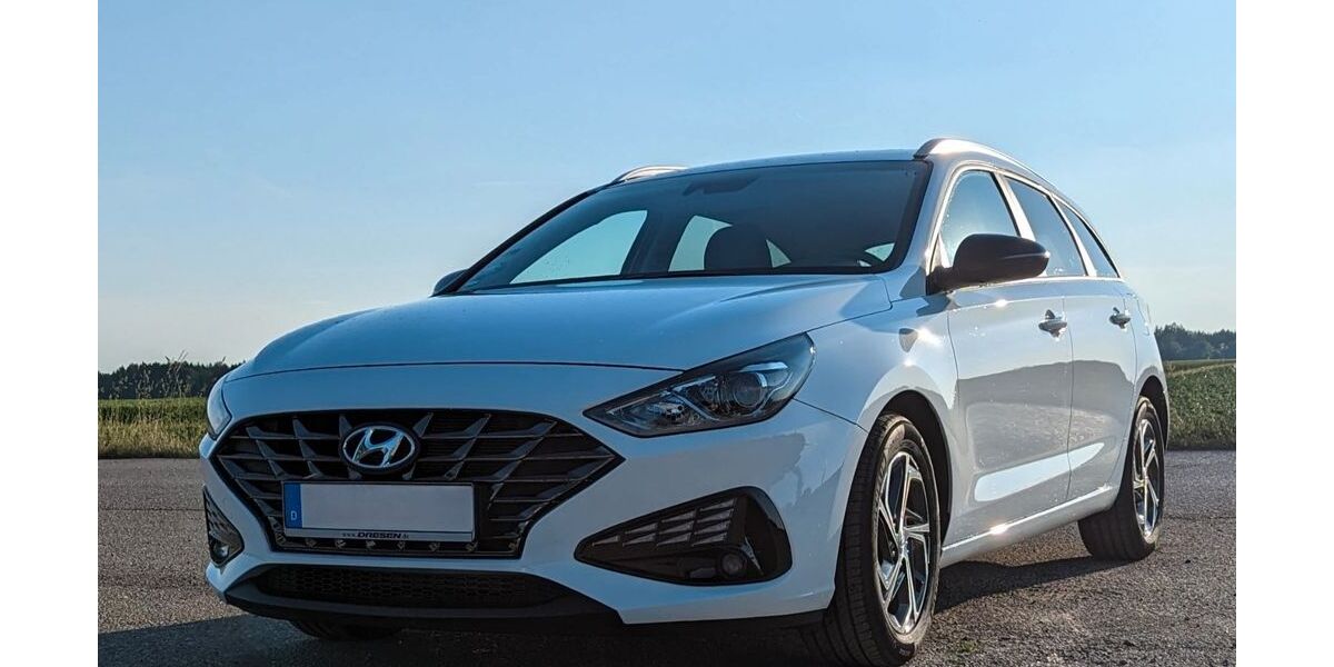 Hyundai i30 62.000 km 16.000 &euro; Hohenbrunn 85662