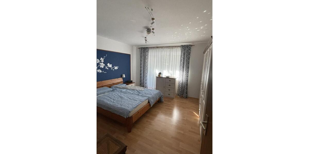 Erdgeschoßwohnung München Allach-Untermenzing - 5 Zimmer, 155 m&sup2;, 3.100&euro; | Angebot:24752689