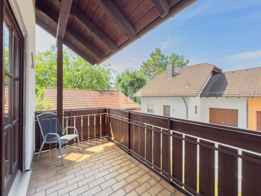 WINDISCH ImmobilieN - DHH mit großem, sonnigen Garten in ruhiger Lage von Puchheim