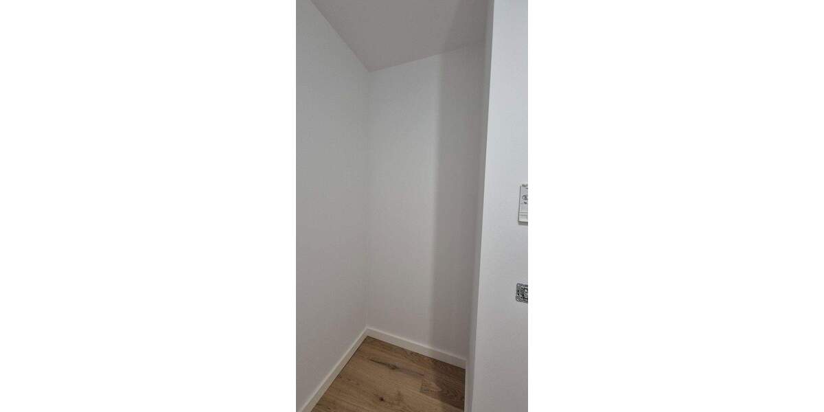 Exklusive Neubau-Wohnung mit Dachterrasse und Balkon (Süd-West-Ausrichtung) - Erstbezug 3 zimmer