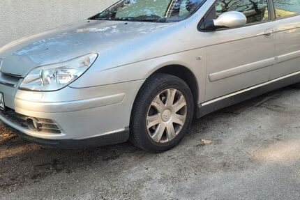 Citroen C5 127.000 km 1.499 &euro; München 81247