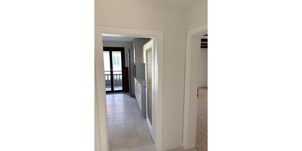 Etagenwohnung Karlsfeld - 3.5 Zimmer, 139 m&sup2;, 2.150&euro; | Angebot:25789139