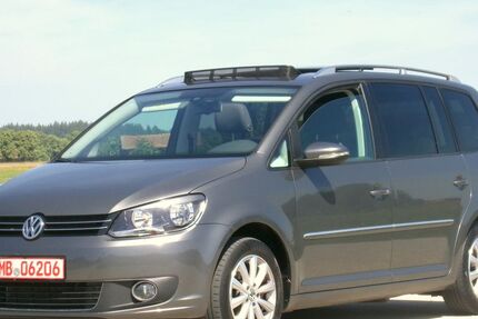 VW Touran 198.000 km 7.480 &euro; Holzkirchen 83607