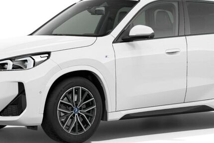 BMW iX1 10.000 km 51.890 &euro; Fürstenfeldbruck 82256