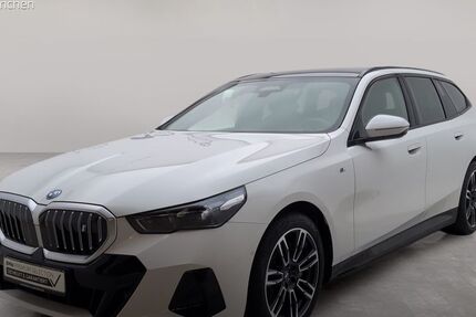 BMW i5 27.776 km 62.601 &euro; München 80939
