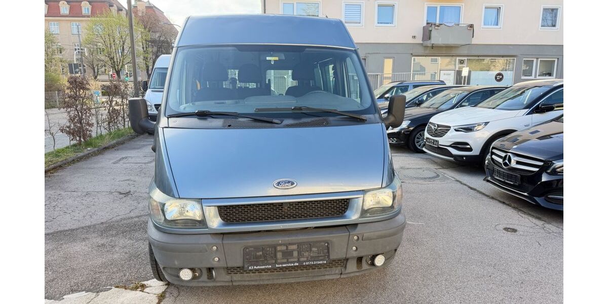 Ford Transit 135.664 km 3.300 &euro; München OT Trudering-Riem 81825