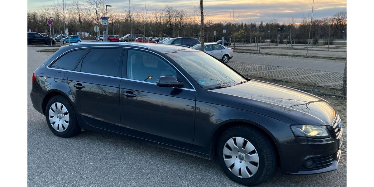 Audi A4 180.847 km 6.799 &euro; Hallbergmoos 85399