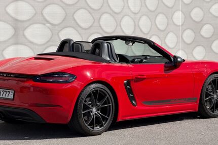Porsche Boxster 13.432 km 64.718 &euro; München 81479