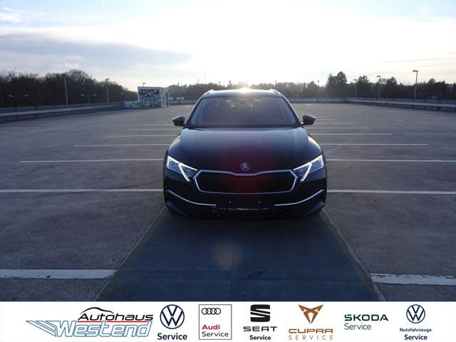 Skoda Octavia 2.500 km 44.900 &euro; München 80686