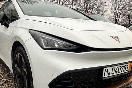 Cupra Born 6.929 km 25.500 &euro; München 80995