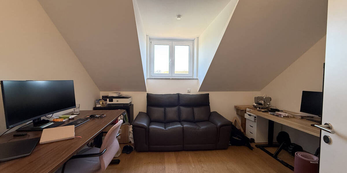 Etagenwohnung Kirchheim bei München Kirchheim - 3 Zimmer, 84 m&sup2;, 1.650&euro; | Angebot:26585883