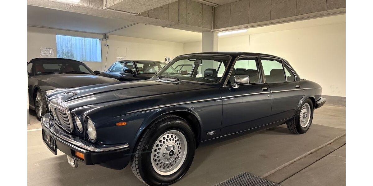Jaguar Daimler 109.317 km 28.900 &euro; München 81737