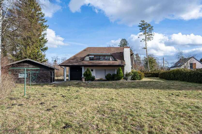 Grundstück zu verkaufen in Eichenau 1.600.000 € 1587 m²