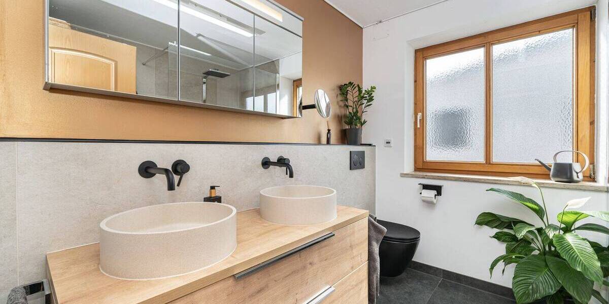 Doppelhaushälfte München Schwabing-Freimann - 6 Zimmer, 162 m&sup2;, 1.200.000&euro; | Angebot:26242466