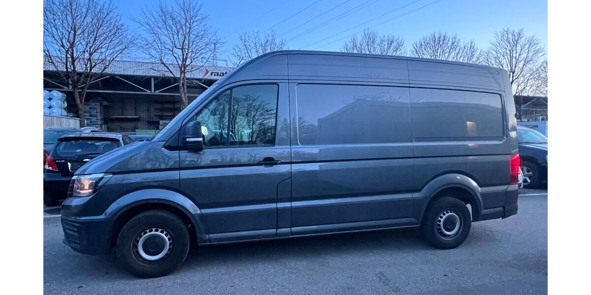 VW Crafter 161.454 km 16.999 &euro; München 81243