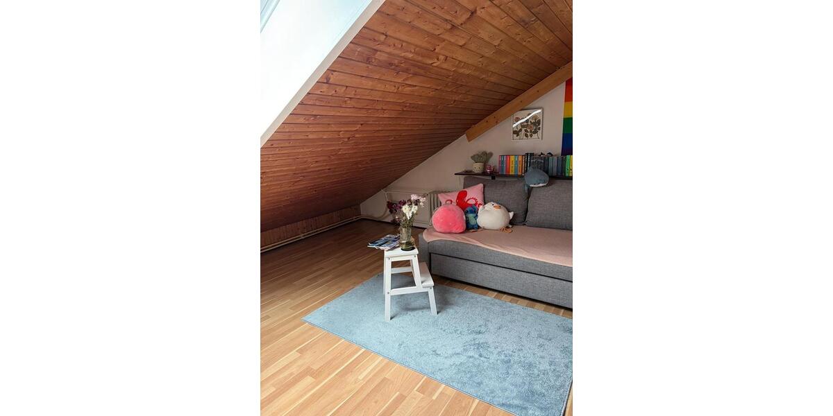 Dachgeschoßwohnung Hebertshausen - 2 Zimmer, 75 m&sup2;, 950&euro; | Angebot:26664847