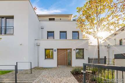 Wohnung München Trudering-Riem - 5.5 Zimmer, 190 m&sup2;, 3.490&euro; | Angebot:27688694