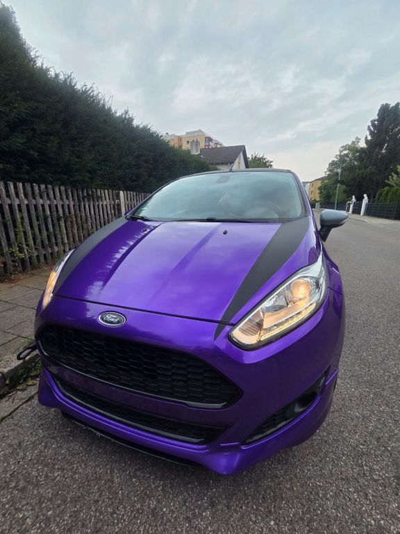 Ford Fiesta 183.500 km 4.050 € Germering 82110