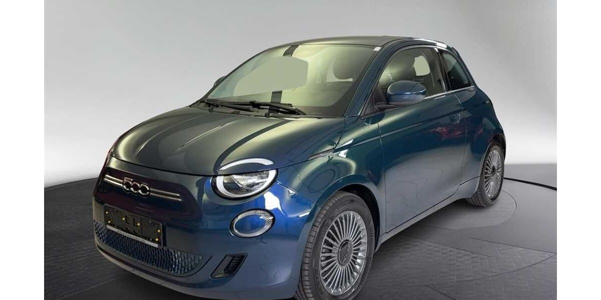 Fiat 500e 15.600 km 17.490 &euro; München 80339