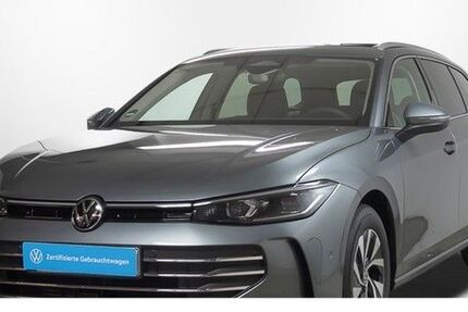 VW Passat 8.000 km 53.257 &euro; München 81476