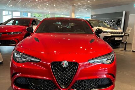 Alfa Romeo Giulia 6.900 km 67.450 &euro; Ismaning 85737