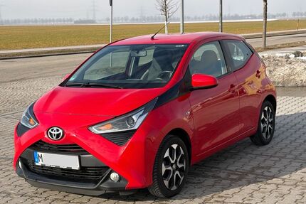 Toyota Aygo (X) 72.750 km 11.590 &euro; Haar 85540