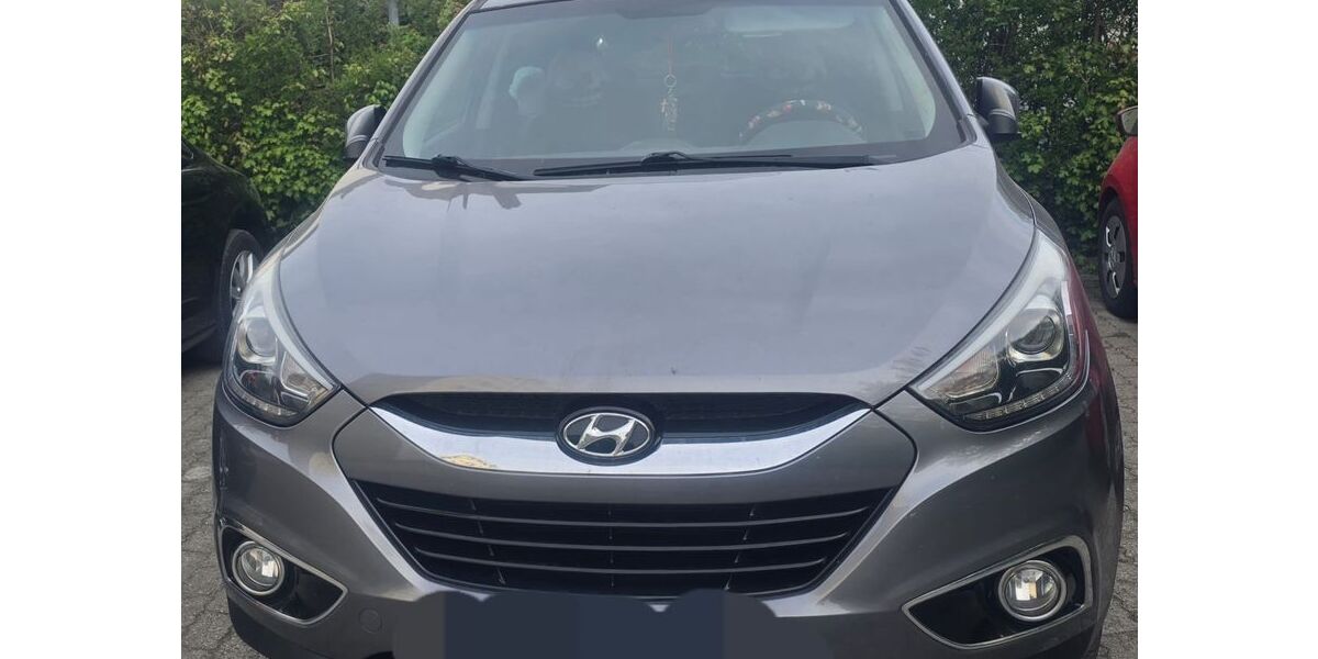 Hyundai ix35 87.600 km 11.800 &euro; Unterschleißheim 85716