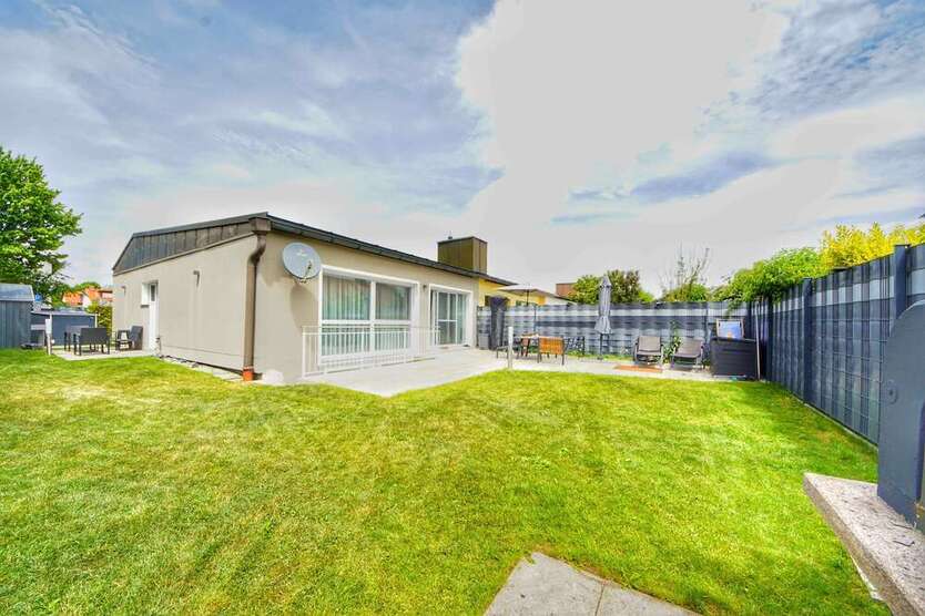 Haus zum Kaufen in Neufahrn 1.090.000 € 172.2 m²