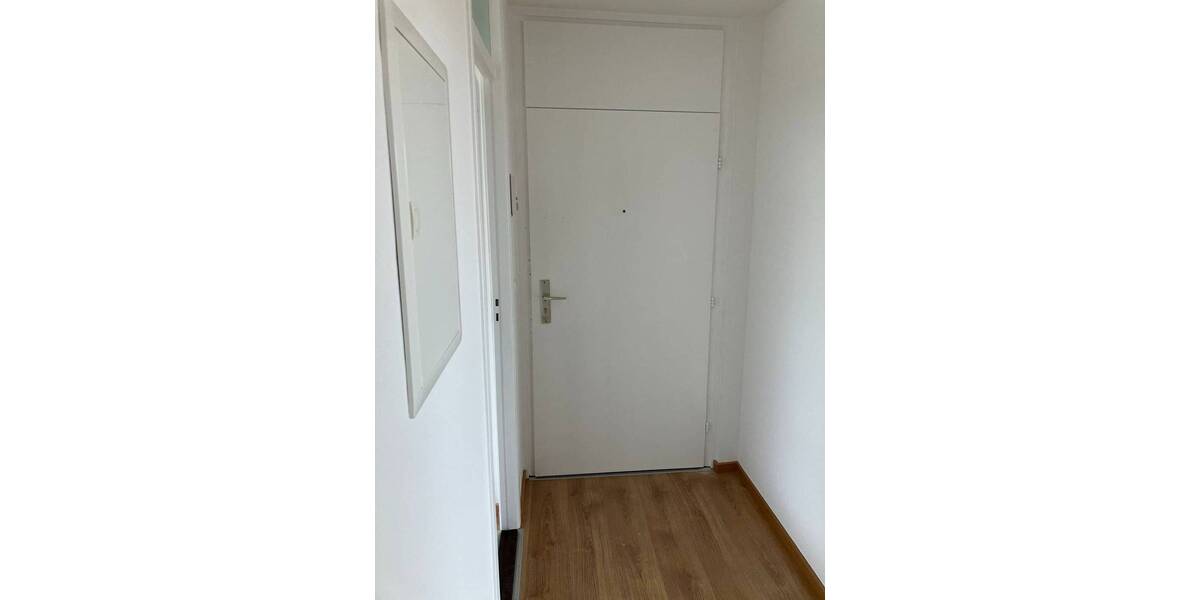 Etagenwohnung München Bogenhausen - 4 Zimmer, 89 m&sup2;, 1.850&euro; | Angebot:26878989