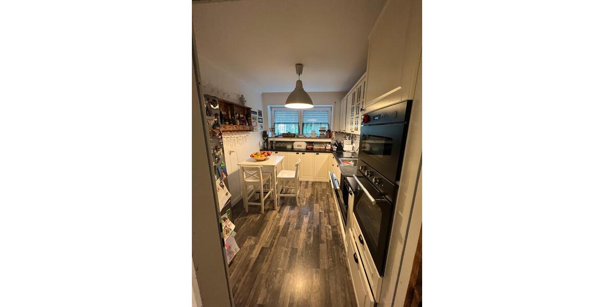 Etagenwohnung Dachau - 4 Zimmer, 100 m&sup2;, 2.660&euro; | Angebot:26517663