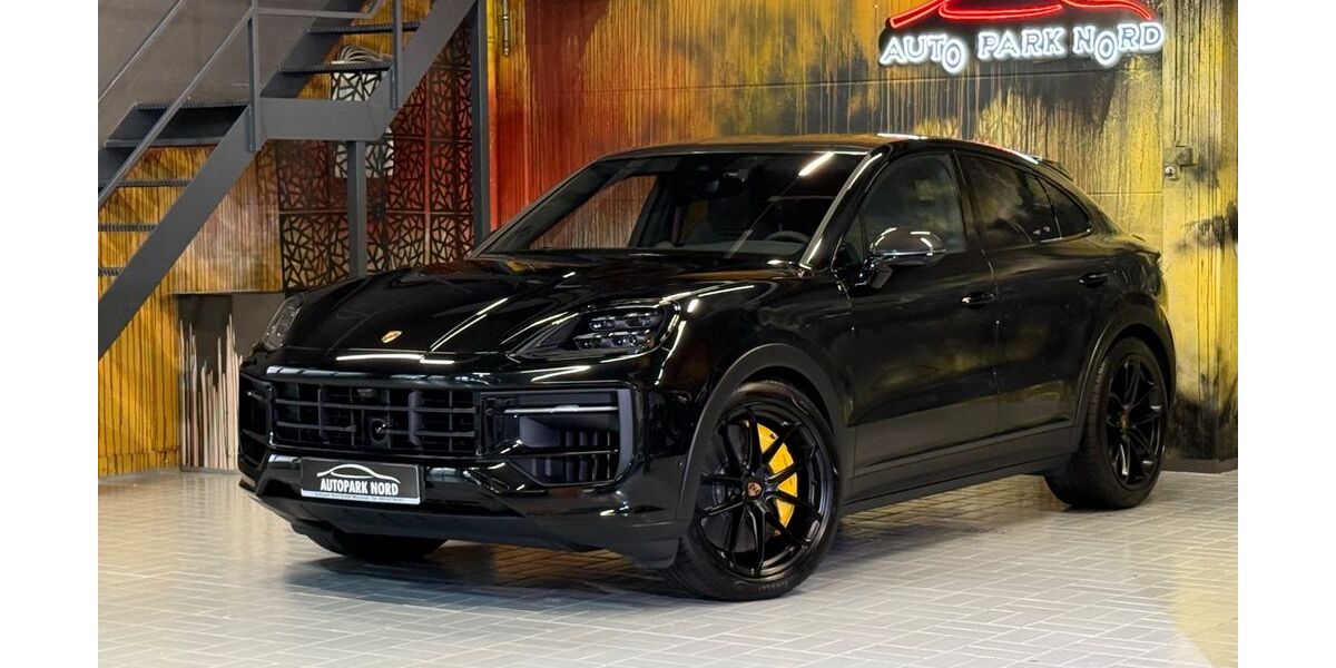 Porsche Cayenne 10.300 km 145.990 &euro; München 81829