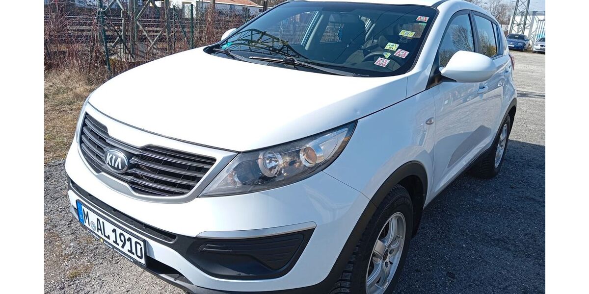 Kia Sportage 187.000 km 6.400 &euro; München 81673