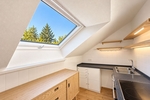 Sonnige DG-Wohnung mit charmantem Wohnambiente in Nymphenburg in der Nähe des Hirschgartens! - Dachgeschoßwohnung München Nymphenburg | Angebot:27737032