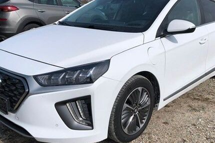 Hyundai IONIQ 25.783 km 18.990 € München 81827