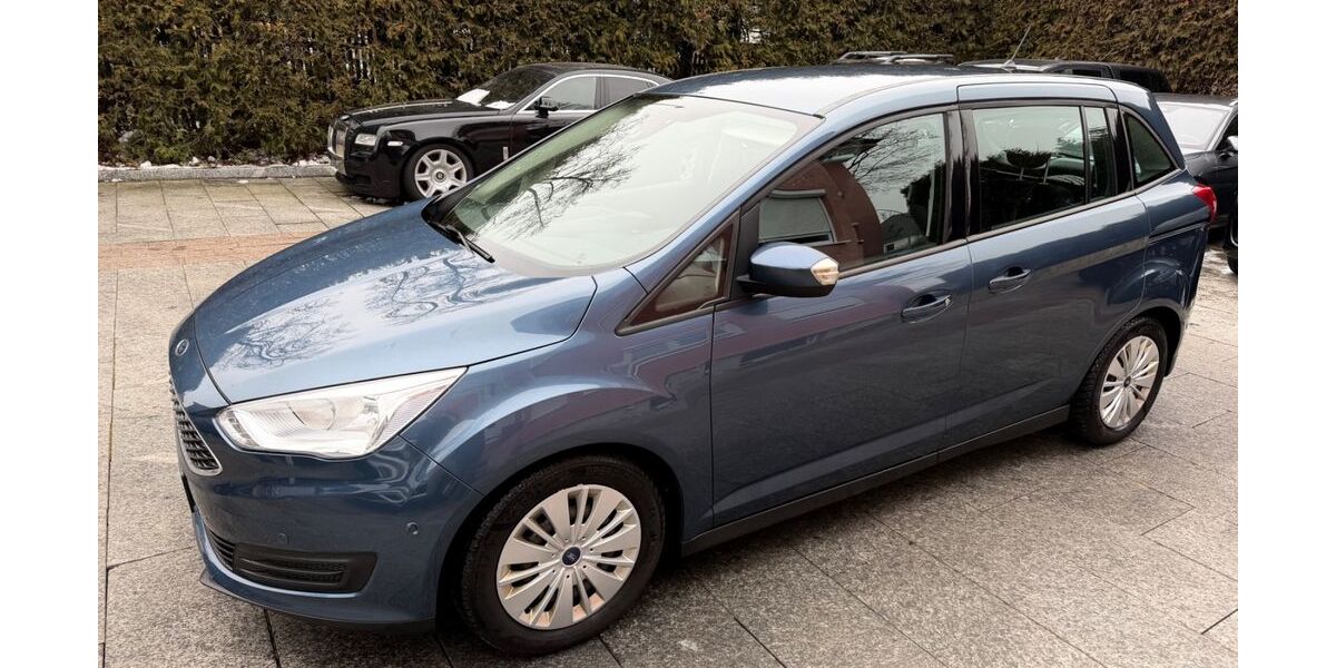 Ford C-Max 122.000 km 9.980 &euro; München 81827