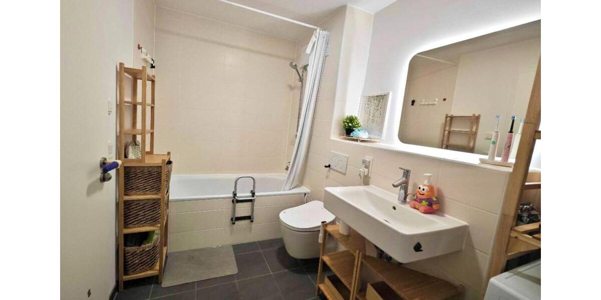 Etagenwohnung Germering - 3 Zimmer, 81 m&sup2;, 669.000&euro; | Angebot:25936884